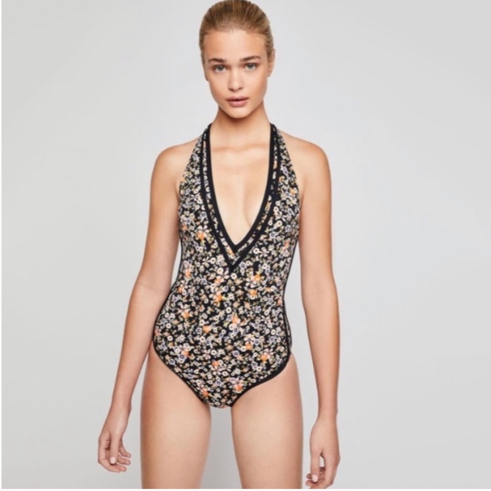 NWT BCBG Black Floral Printed Deep V Bathing Suit - Picture 4 of 12